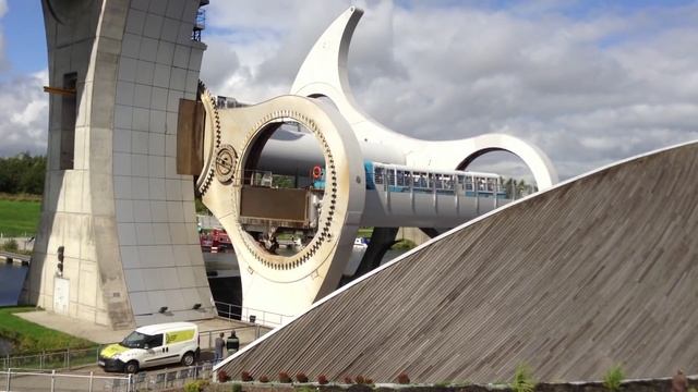 Falkirk Wheel, Falkirk, Scotland смотреть онлайн