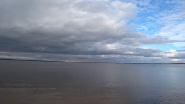 В этой дикой реке спиннинг всегда дугой,жор щуки,ловля щуки осенью в сентябре,супер клёв,топ блесна смотреть онлайн