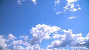 Небо [футаж] [облака под солнцем]