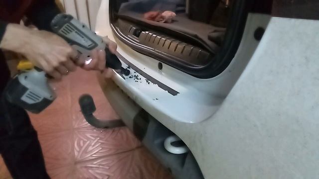 Дастер как снять накладку бампера? Как удалить 3М скотч? #ДастерПро #тюнинг #дастер #доработки смотреть онлайн