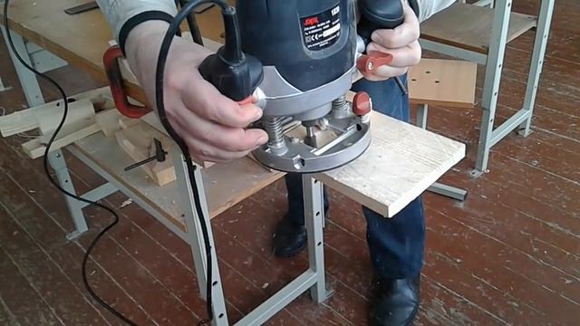 Ручной фрезер. Фрезерование торцевой фрезой смотреть онлайн