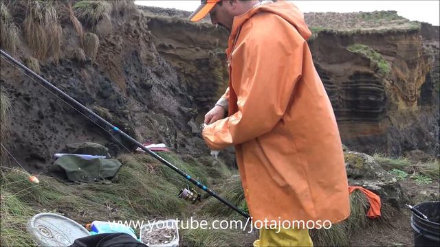 Rock fishing / Pesca nas rochas / الصيد الصخور / Pesca Sargo / Pesca saragui sulla roccia смотреть онлайн