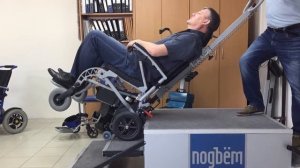 Лестничный подъемник Лама для инвалидов