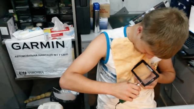 замена экрана в навигаторах смотреть онлайн