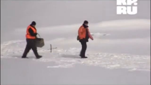 В Самарской области взорвали лед.wmv смотреть онлайн