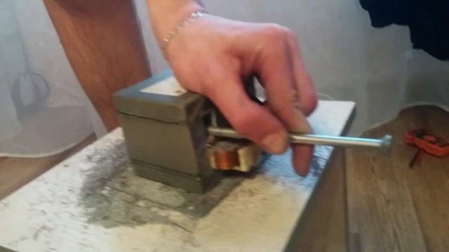 Графитовый сварочник из трансформатора микроволновки смотреть онлайн