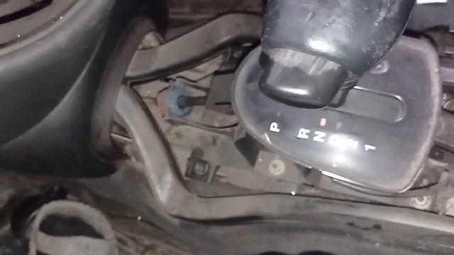 Как снять блок управления AirBag  Ford Focus 1 седан американец #RAZNOBOY #FordFocus1 #фордфокус1