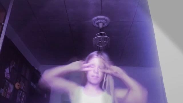 Танец Танцы под фонарём смотреть онлайн