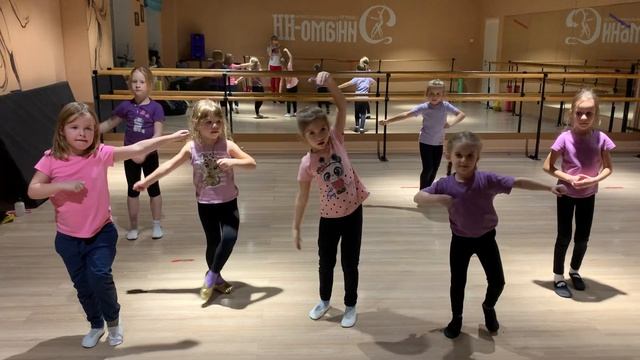 Варьирование в движении,группа 6-8 лет смотреть онлайн
