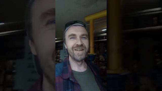 В.В. Маяковский.Стихи о советском паспорте смотреть онлайн