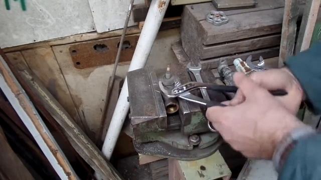 Обзор испытание бюджетных переставных клещей от Дачного мастера на все руки смотреть онлайн