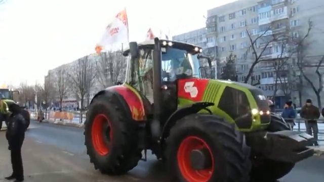 супер техника !!!!!!!!!!!! олимпийский огонь в Краснодаре смотреть онлайн