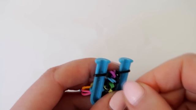 БРАСЛЕТ из резинок ДВОЙНАЯ БЕСКОНЕЧНОСТЬ на рогатке без станка Rainbow Loom Bands