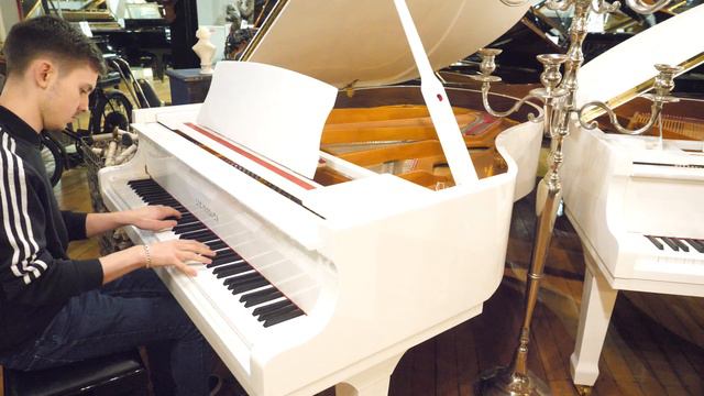 Steinhoven GP183 White Grand Piano at Sherwood Phoenix Piano's Nottingham смотреть онлайн