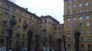 Станция метро Ломоносовская