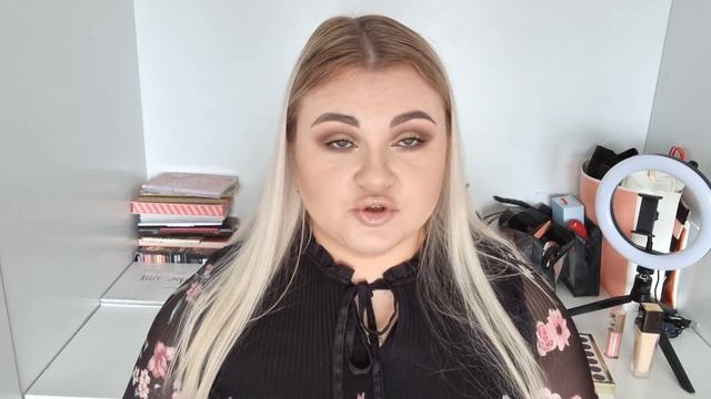 Фавориты года 2022 Лучшая декоративная и уходовая косметика смотреть онлайн