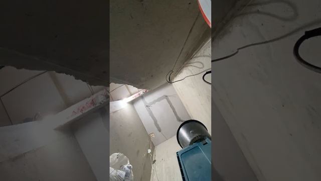 ￼ Укладка провода на потолке заделка Штрауб смотреть онлайн