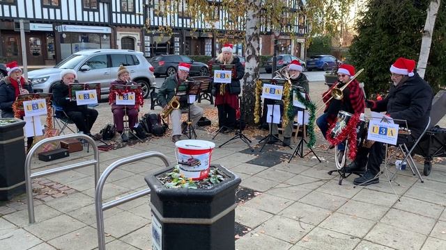 DWIG at Victoria Square, Droitwich 16/12/2022 смотреть онлайн