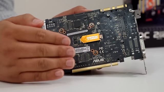 ASUS GeForce GTX 760 DirectCU II Graphics Card Overview смотреть онлайн