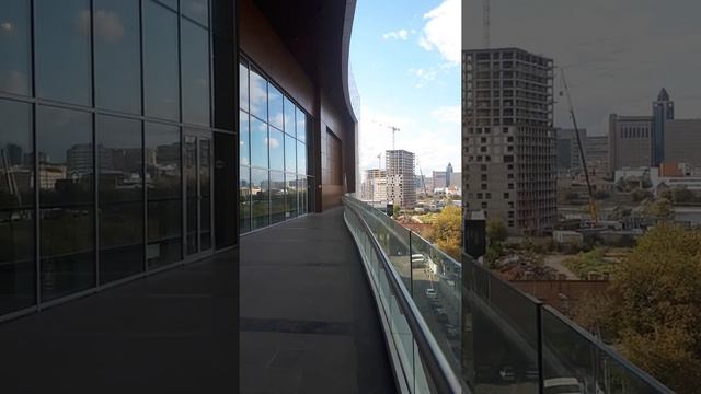 ТЦ РИВЬЕРА с балкона. Москва 2022г сентябрь. смотреть онлайн