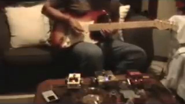 Testing my 2001 Fender American Std.Stratocaster HSS, Sienna Burst & Modified. 12-8-2012. смотреть онлайн