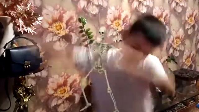 Танцуем со скелетом