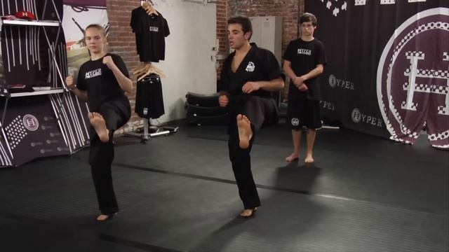 Hyper Pro Training Program for Martial Arts Athletes смотреть онлайн