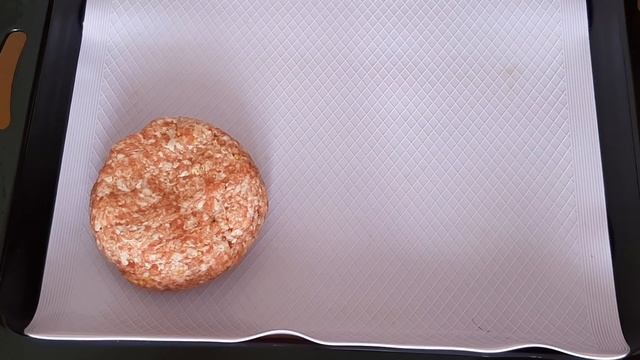 Вкуснее, чем просто котлеты. Мясные "шайбочки" с грибами и перепелиным яйцом. #рецепты_на_8_марта смотреть онлайн