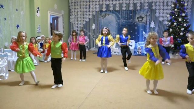 Новогодняя полечка (старшая группа) д/с №306 Одесса смотреть онлайн