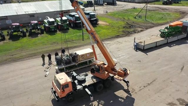 Сеялка точного высева Amazone EDX 12000 смотреть онлайн