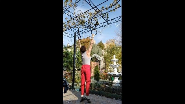 Кольца или турник? Тестируем кольца... смотреть онлайн