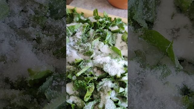 Попробуешь один раз! И захочешь ещё! Пирог с щавелем! смотреть онлайн