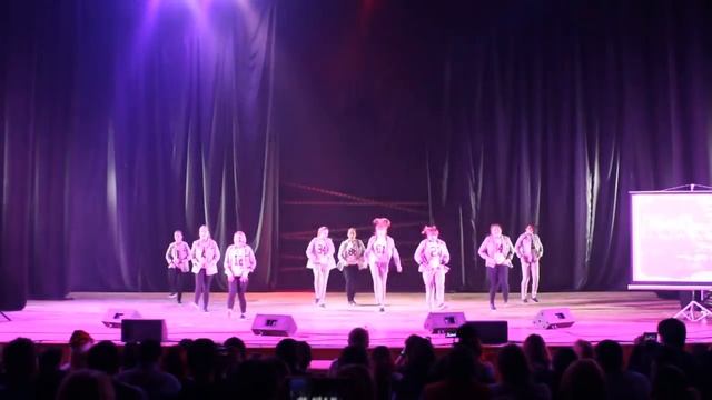 [K-POP DANCE COVER] EXO_LOVE ME RIGHT by REDTeam смотреть онлайн