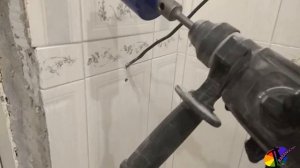 Установка электрической розетки в ванной. Электромонтажные работы в санузле.
