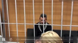 ЗИЯВУДИН МАГОМЕДОВ АРЕСТОВАН.  КАДРЫ ИЗ ЗАЛА СУДА