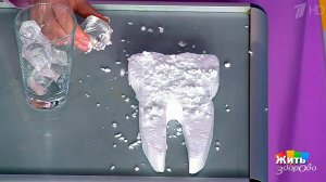 Уход за зубами - секреты стоматологов. Жить здорово! Фрагмент выпуска от 06.04.2017