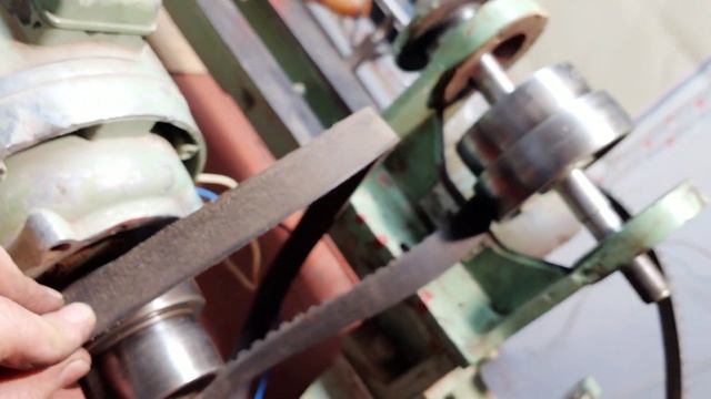 Про ТСД-120 и СТД-120 вам этого никто не рассказывал. Восстанавливаю токарный по дереву!