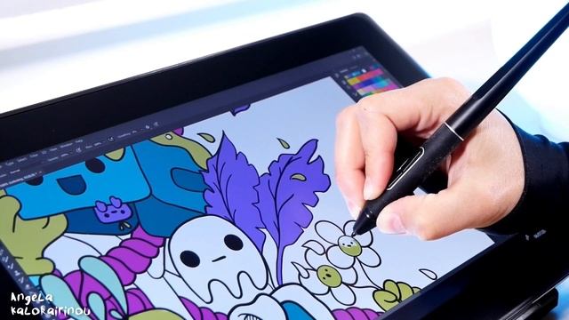 Trying Monitor Tablet for the FIRST TIME: Huion Kamvas Pro 13 смотреть онлайн