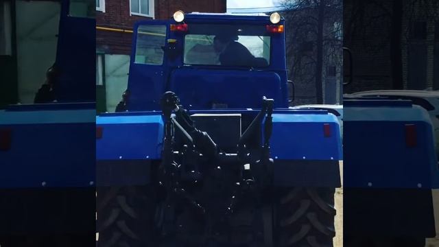 Производим капитальный ремонт тракторов Т-150К смотреть онлайн