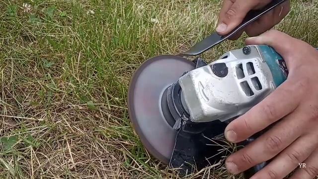 Как заточить нож в газонокосилке болгаркой. Заточка ножа газонокосилки болгаркой смотреть онлайн