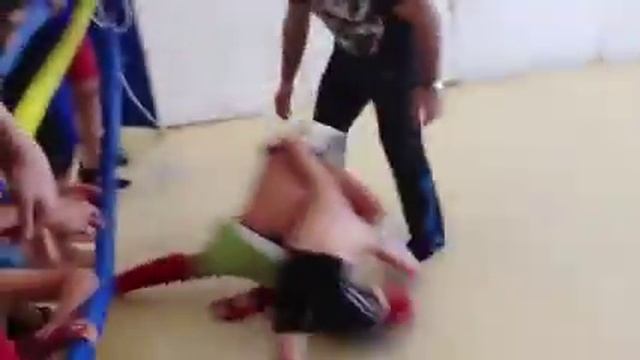 Сочи-стар проводит тренеровачный спаринк смотреть онлайн