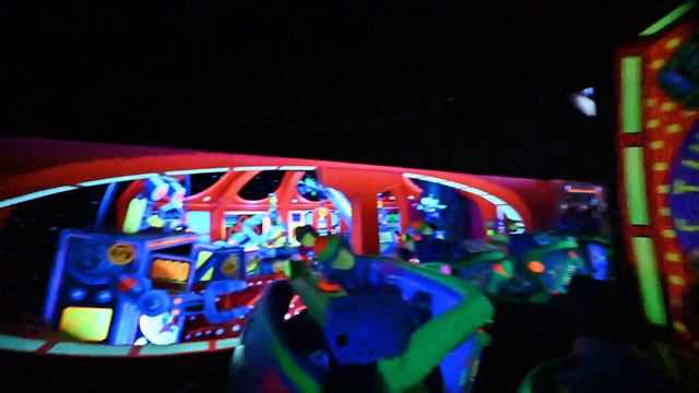 Buzz Lightyear’s Space Ranger Spin Disney World Nov 11, 2020 (Nikon D780) смотреть онлайн
