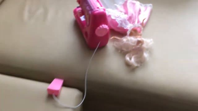 Barbie.Monster high Маша заговорила по-китайски Маленькие леди шьют платье. Настюша-хвастуша смотреть онлайн