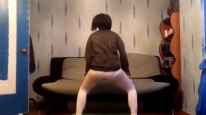 Обкакалась во время танца