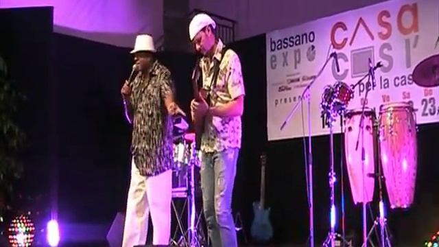 Miguel Martini + El Moro de Cuba Besame Mucho.avi смотреть онлайн