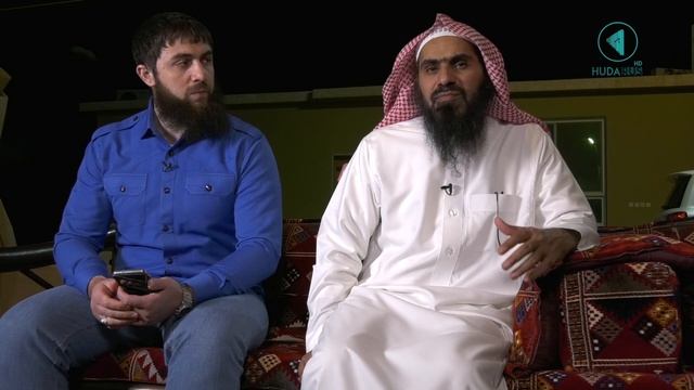 Вопрос: Можно ли слушать нашиды? - Шейх Халид аль-Фулейдж смотреть онлайн