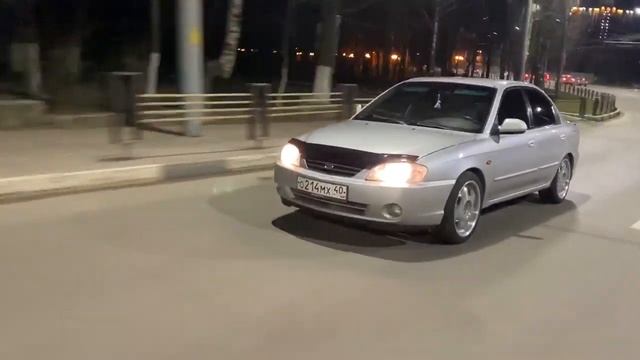 KIA SPECTRA AE смотреть онлайн