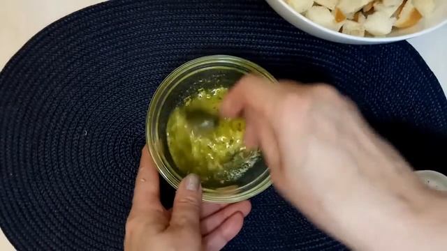 Рецепт очень вкусных домашних сухариков !!! смотреть онлайн