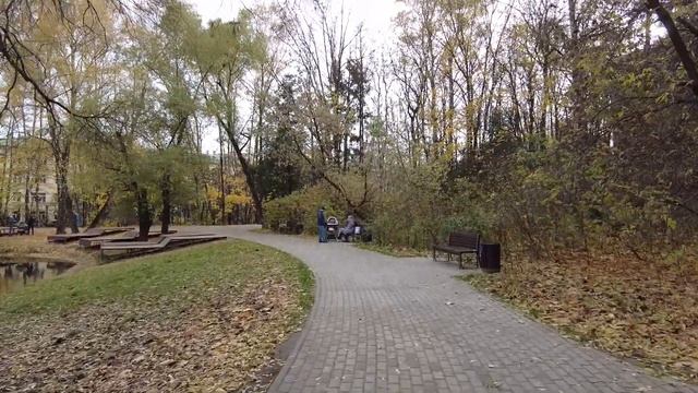 POV Moscow: Autumn walk in the parks in Kuntsevo Осенняя прогулка по паркам в Кунцево. 26.10.22 смотреть онлайн