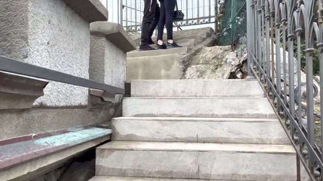 Ласточкино Гнездо в КРЫМУ!Что с ним сейчас ПРОИСХОДИТ!Набережная Ялты ПОЛНА Гостей!Крым 2023 смотреть онлайн